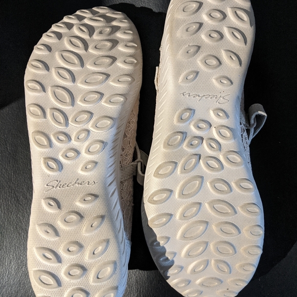 Skechers Memory Foam Walking Slip on Sneaker - Picture 4 of 6
